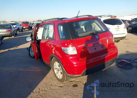 2013 Suzuki Sx4 Premium z USA, uszkodzony, nr VIN JS2YB5A33D6101609